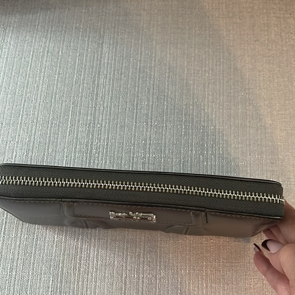 ❌ SOLD❌Coach Wallet - Picture 4 of 4